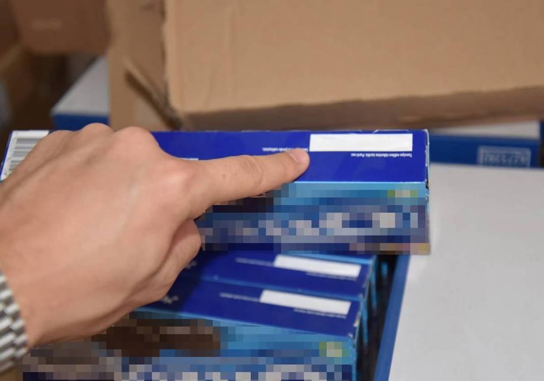 O kentte 17 ton çürümüş et ele geçirildi! Restoranlara satmak üzereyken yakalandılar 18